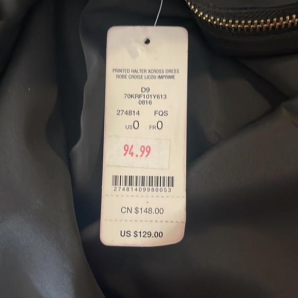 Printed halter X cross dress - Picture 6 of 7